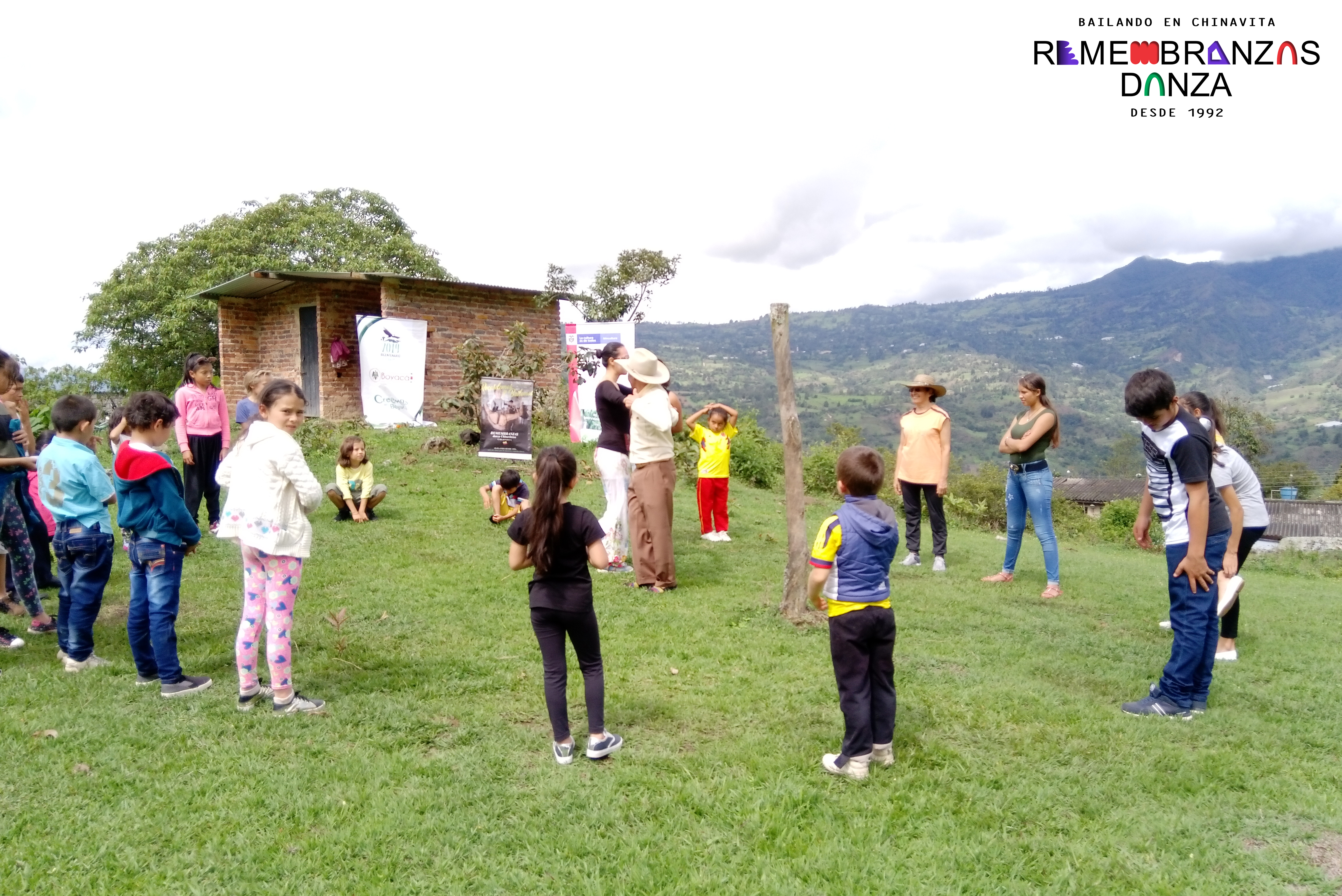 Remembranzas Danza: Movimiento y Naturaleza