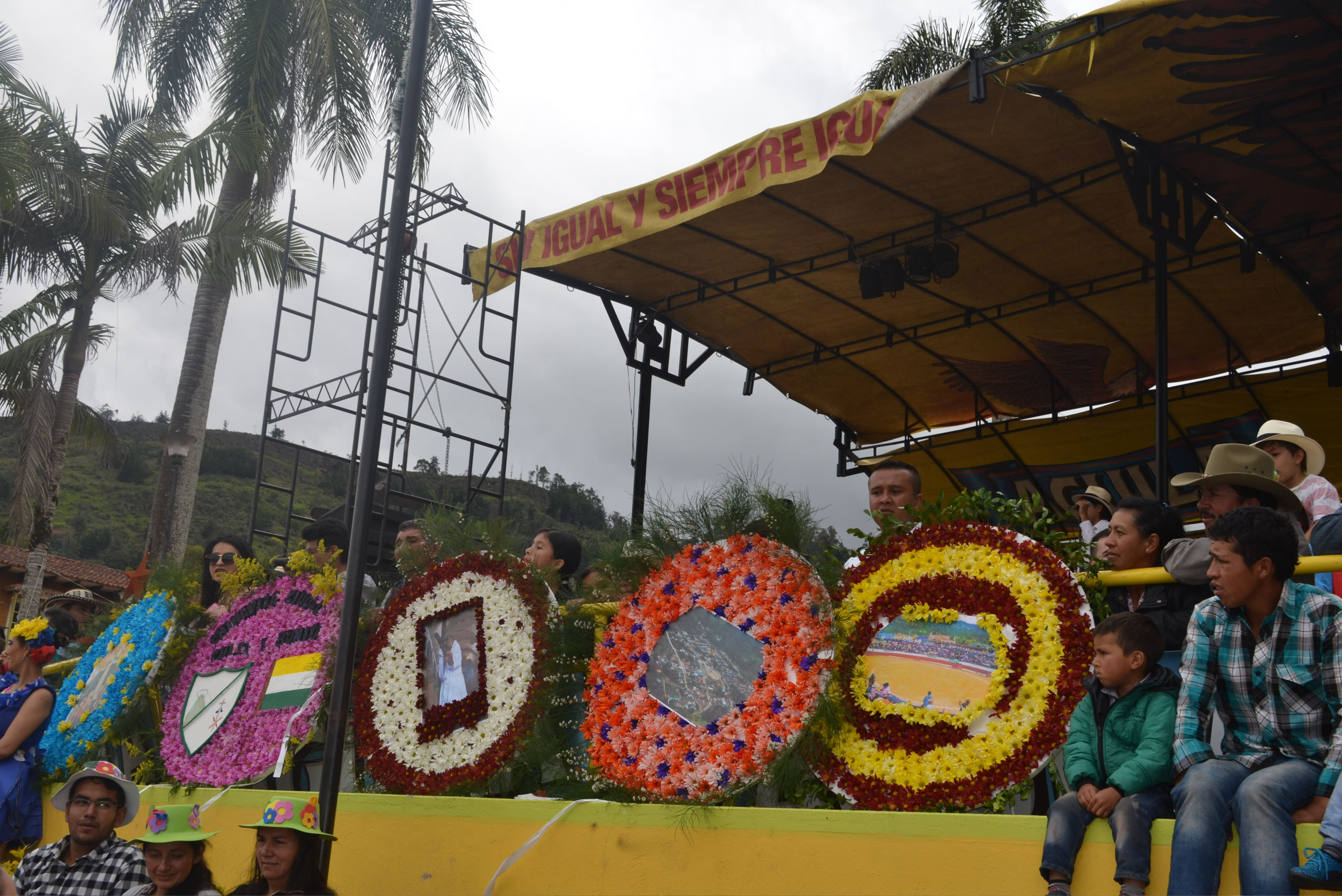 Ofrenda Floral y Cultural